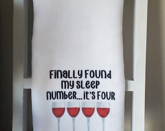 wine towel, wine lover, plush towel, kitchen towel, custom towels, gift for wine drinker, gift for open house, fun gift for girlfriend