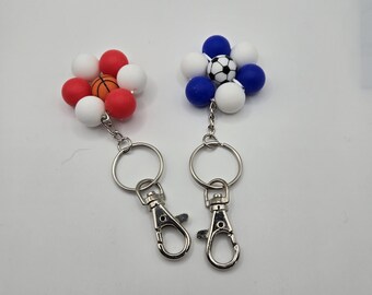 Flower Key chain, sports key ring, beaded key ring, gift for a friend, handmade gift, school sports gift