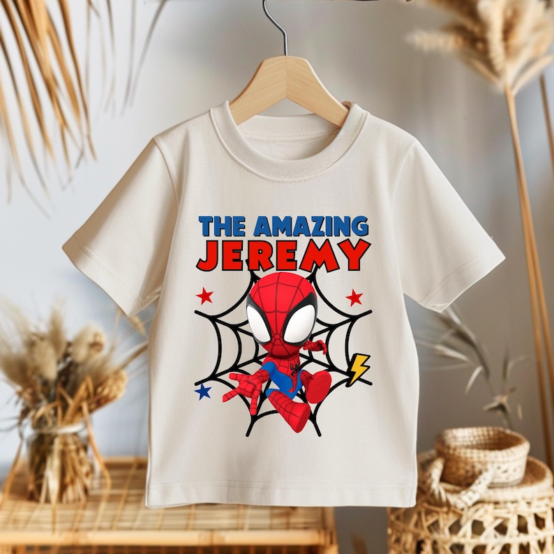 Camiseta de cumpleaños de Spiderman de 2 caras para niño, camiseta de cumpleaños de El Sorprendente Hombre Araña, camiseta de cumpleaños personalizada, viaje de cumpleaños de Disney, camiseta de cumpleaños para niño pequeño imagen 3