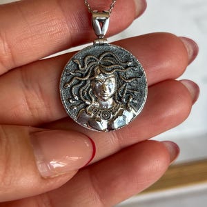 GNOCE Mythical Gogon Medusa Head Cham Fo He, S925