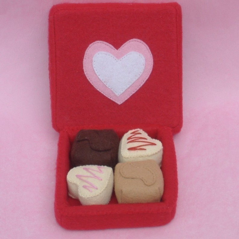 Valentine Sweets Felt Food PDF Pattern Box Chocolates, Lollipop, Heart Petit Fours Cakes, Sandwich Cookie image 2