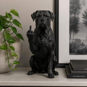 Cane Corso Statue – Schwarze Edition Hundefigur für die Heimdekoration