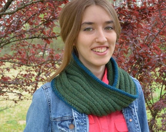 Knitting Pattern - Time Loop Cowl