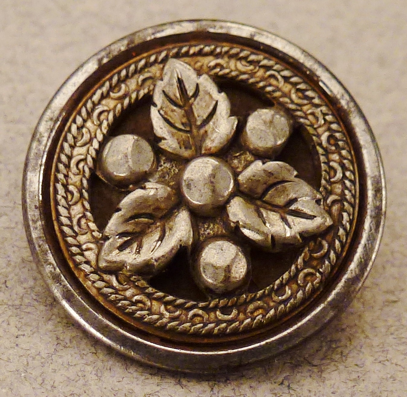 VICTORIAN BUTTON STEEL and Brass Three Leaves  design 5/8 in