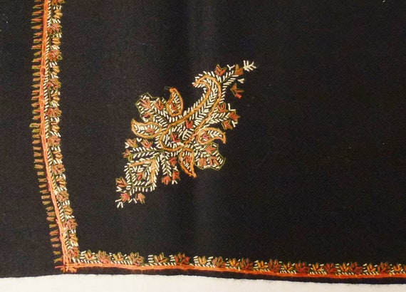 Buy Vintage Embroidered WOOL SHAWL Woolmark Wool Designer Mehtab