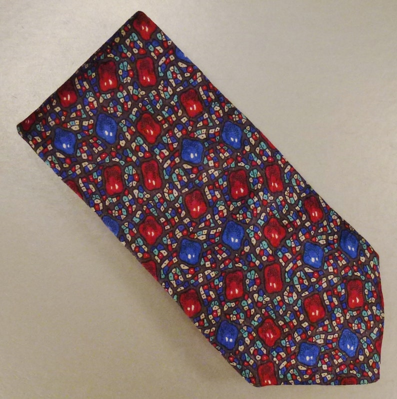 Designer Neck TIE DESIGNER JEWELS Silk handmade 1980s Dead Stock 59 x 3plus in