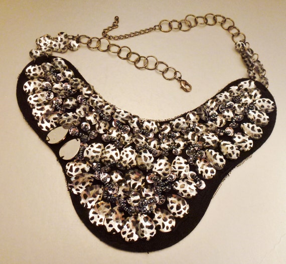 Stunning   BEADED COLLAR BIB Necklace  Hand Embro… - image 2