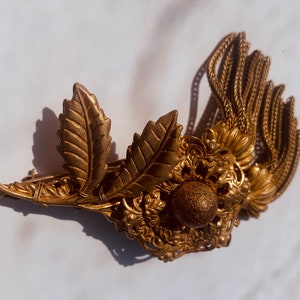 Miriam HASKELL BROOCH, Gilt brass Brooch, Floral Bouquet brooch, with Tassels accent, great condition , app 3 1/4 X 3 in, designer Brooch