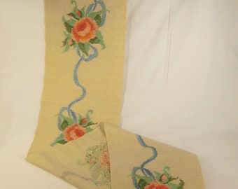 Arts and Crafts RUNNER  ROSES and RIBBONS  Hand Embroidered 120 X 12 Linen textile banner