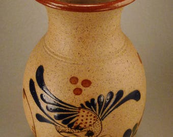 MEXICO TONALA VASE, Large handpainted Ceramic, 8 1/4 in tall, 5  inches Diameter Decorative Vintage