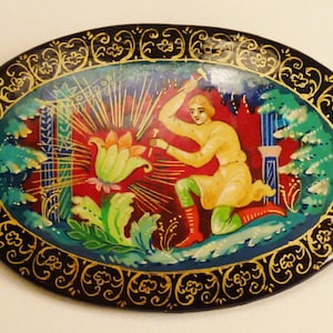 RUSSIAN HANDPAINTED BROOCH Story mythical hero Stunning colors oval 2 1/2 by 1 5/8