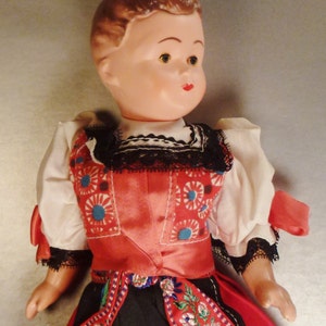 DOLL POLAND Papier Mache  Handcrafted beautiful Girl Folk embroidered costume app 12 x4 x3 inches mint condition 1940s