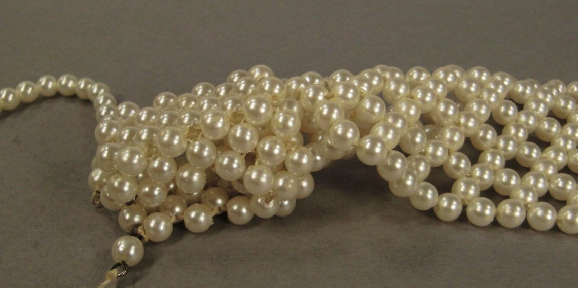 PEARL Necktie Necklace unusual woven faux pearls costume TIE Etsy
