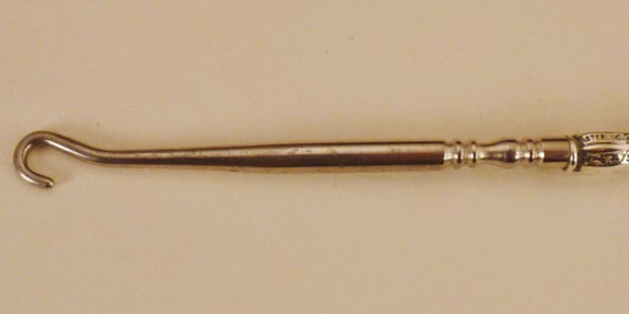 Antique STERLING BUTTON Hook Signed Web  1900s Ar… - image 3