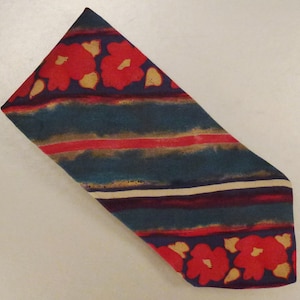 Designer Neck TIE Designer Villa BUGATTI Handpainted Silk handmade 1980s  Dead Stock  58 x 3plus in