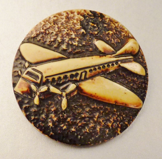 AIRPLANE BUTTON, Large round , Lucite, Gray black… - image 1