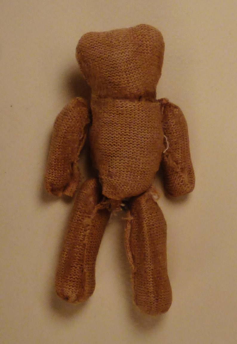 RARE STEIFF BEAR 1900s Mimiature Jointed Squeaker Very Old Wood and Sraw filling As found conditi image 4