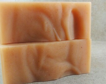 Chiquita - Handmade Soap - Banana, Butter Rum, Sandalwood - Tropical Paradise Collection