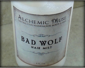 Bad Wolf - Hair Mist - Detangler & Styling Primer - Red Berries and Dark Woods