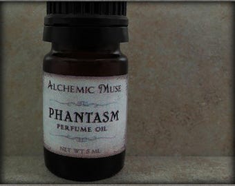 Phantasm - Perfume Oil - Aged Rose, Cool Earth, Smoky Musk - Halloween Collection