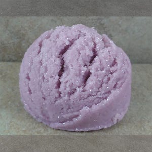 Blackberry Scone - Bath Melt - Butter Bomb Bath Fizzy