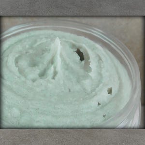 Willow - Foaming Body Scrub - Crisp Leaves, Green Tea, Water Lily - Springtime Collection