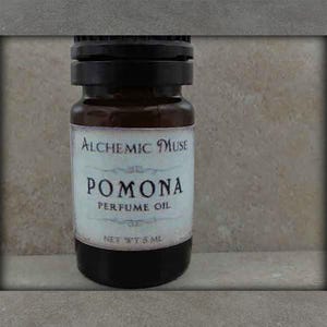 Pomona - Perfume Oil - Apple, Lavender, Musk - Autumn Collection