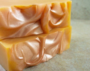 Lovecraft - Handmade Soap - Pumpkin, Lavender, Cream, Spice