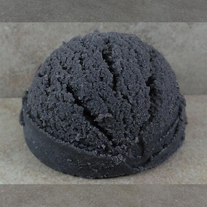 Little Black Dress - Bath Melt - Butter Bomb Bath Fizzy