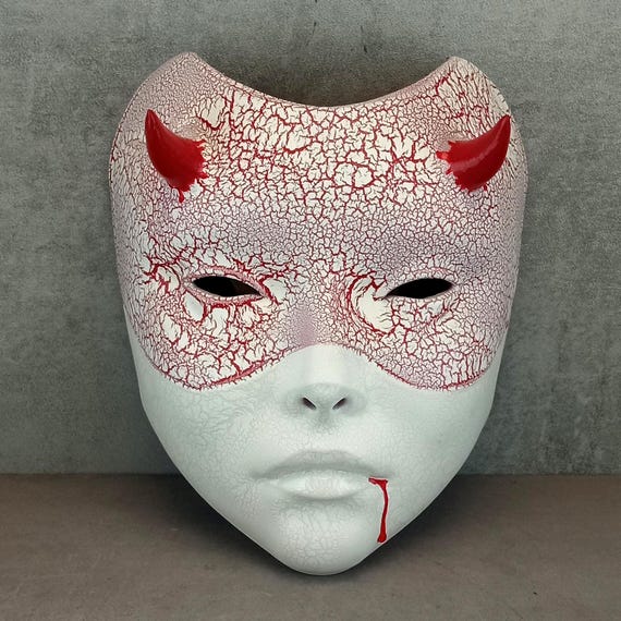 口から血が出る白い芸者マスク：角のある日本の魔女風マスク - Etsy 日本