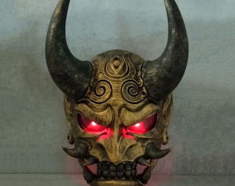 Maschera Oni dorata indossabile: pugnale da samurai, luci a LED, decorazione da parete demone giapponese Hannya