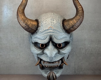 Vecchio demone con barba: maschera Hannya tradizionale giapponese indossabile, decorazione da parete Oni Demon