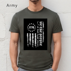 We The People 1776 Flaggen-T-Shirt: Bunt gefärbtes Unisex T-Shirt