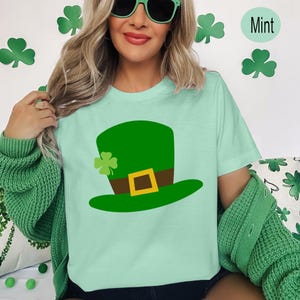 Leprechaun Hat St. Patrick's Day T-Shirt | Luck of the Irish Clover Tee