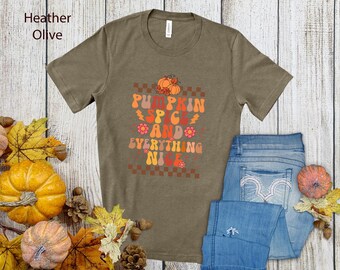 Camiseta retro otoñal con estampado de calabaza y especias / Camiseta unisex para Acción de Gracias