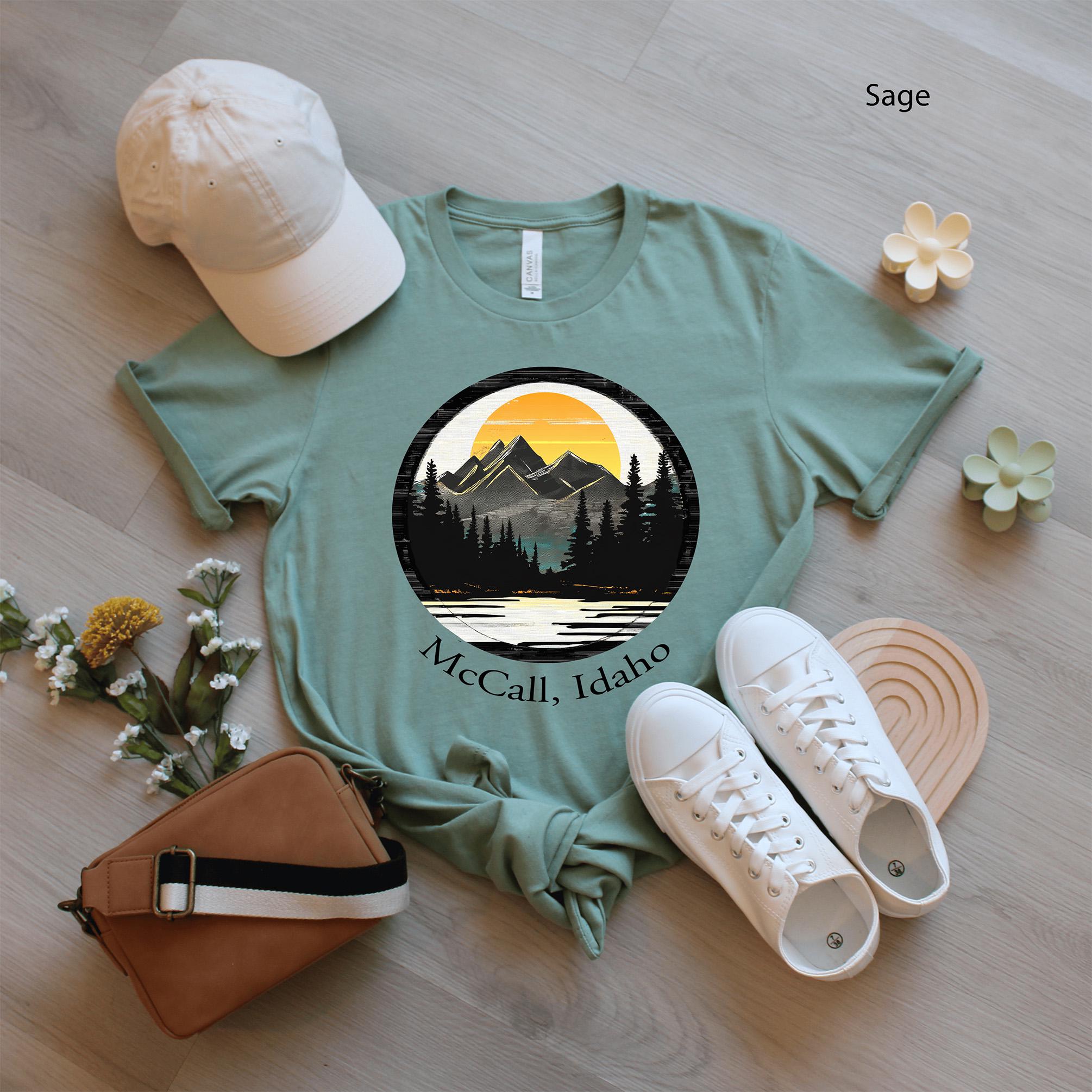 McCall Idaho T-shirt: Payette Lake Mountain Resort Graphic Tee