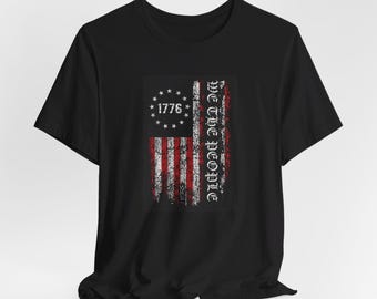 We The People 1776 Flaggen-T-Shirt: Bunt gefärbtes Unisex T-Shirt