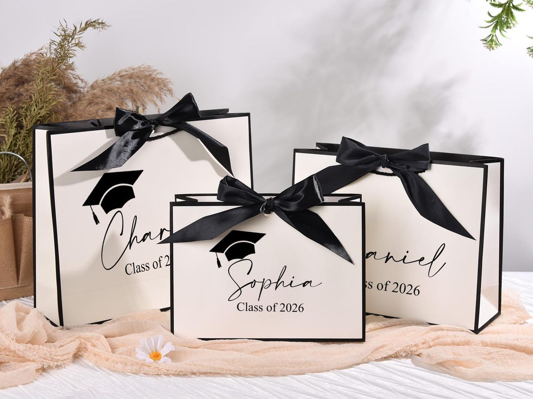 Personalized Graduation Gift Bag, Class of 2026 Keepsake, Custom Name ...
