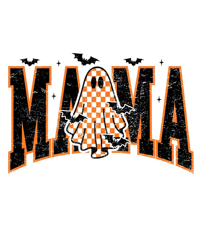 K&ouml;nnte beinhalten: Ein Halloween-Grafik mit dem Wort "MAMA" in schwarzen und orangefarbenen Blockbuchstaben. Ein kariertes Gespenst mit Fledermausfl&uuml;geln ist in den Buchstaben zentriert, mit Flederm&auml;usen und Sternen um das Design. Der Hintergrund ist wei&szlig;.