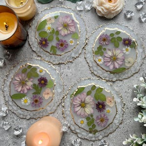 Handmade Dried Flower Resin Coasters: Unique Floral Decor