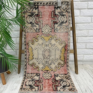 1x3 Bathroom Rug, 1x3 Small Anatolian Rug, Vintage Rug, Old Wool Rug, Rustic Home Rug, Turkish Mini Rug, Oushak Rug, Turkish Rug, 1.4x3 ft