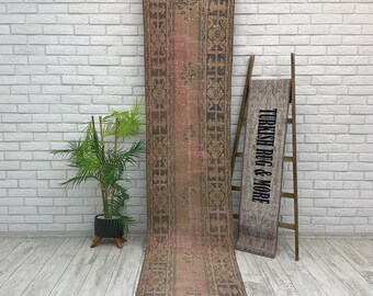 ピンクのトルコ製ランナーラグ：ヴィンテージウールの廊下用カーペット