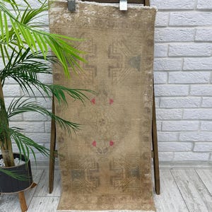 Kleiner Vintage Türteppich, Türteppich, Handgemachter Teppich Küchenteppich, Wollteppich, Handgeknüpfter Wollteppich, 1x3 Fußteppich Bild 1