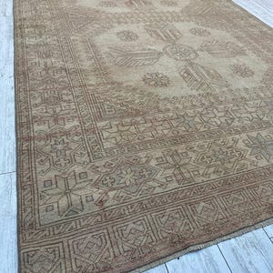 Tappeto rosa da fattoria 5x9, tappeto vintage fatto a mano, tappeto turco Oushak, tappeto grande, tappeto orientale da soggiorno, tappeto rettangolare in lana 5,7x9 piedi immagine 2
