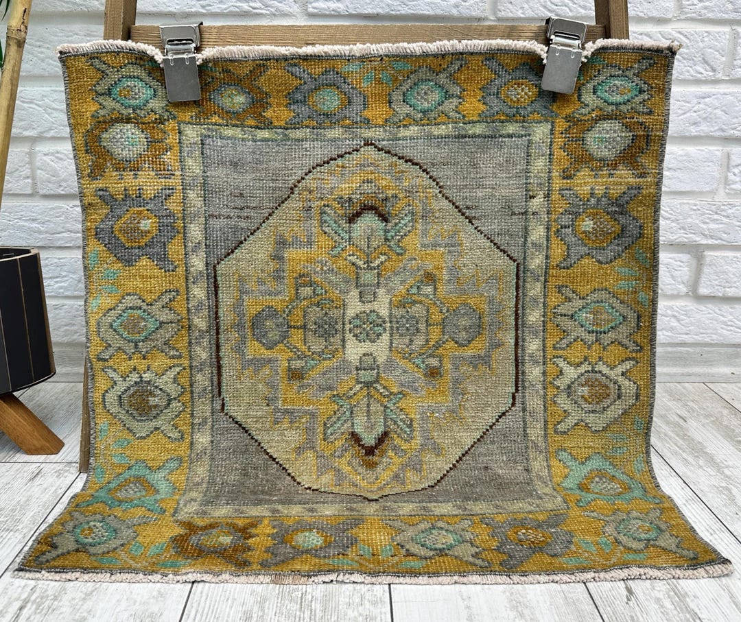 2x2 Square Vintage Small Rug, Handmade Green Rug, 2x2 Vintage Doormat ...