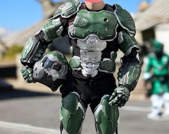 Wearable Doom Slayer Armor 1:1 Cosplay Item