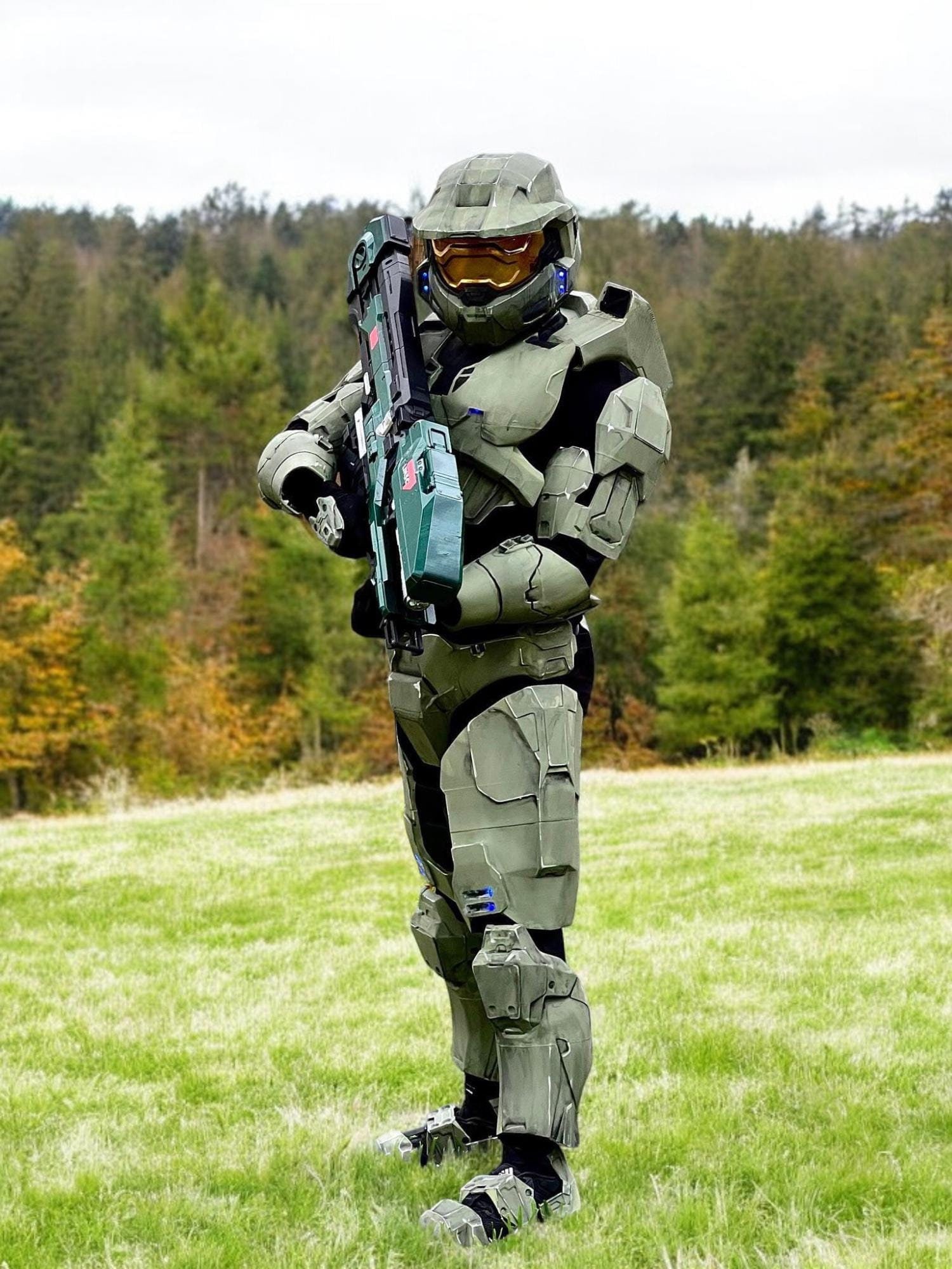 未使用？ HALO マスターチーフ コスプレ アーマー完品 インナー無 ヘイロー 未使用？ HALO マスターチーフ コスプレ アーマー完品 インナー