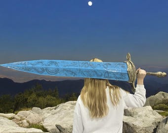 Moonlight Greatsword Dark Souls Cosplay Item 1:1 Real Life Size Replica For Convention or Display