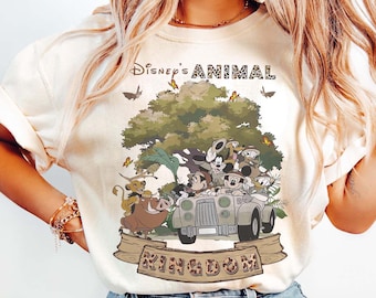 Camiseta vintage de Disney Animal Kingdom, camiseta retro de Mickey y sus amigos en modo safari, camiseta de El Rey León Simba Timón Pumba, camiseta de Viaje Familiar WDW 2025