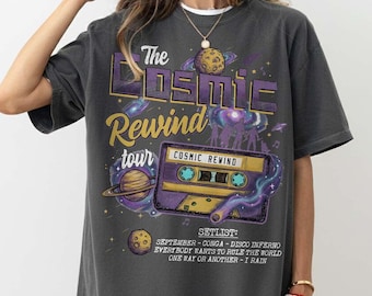 Koszulka retro Strażnicy Galaktyki Cosmic Rewind Tour, pasująca koszulka z wycieczką do Epcot Disney, koszulka z listą utworów Cosmic Rewind, Strażnicy Galaktyki Disney World